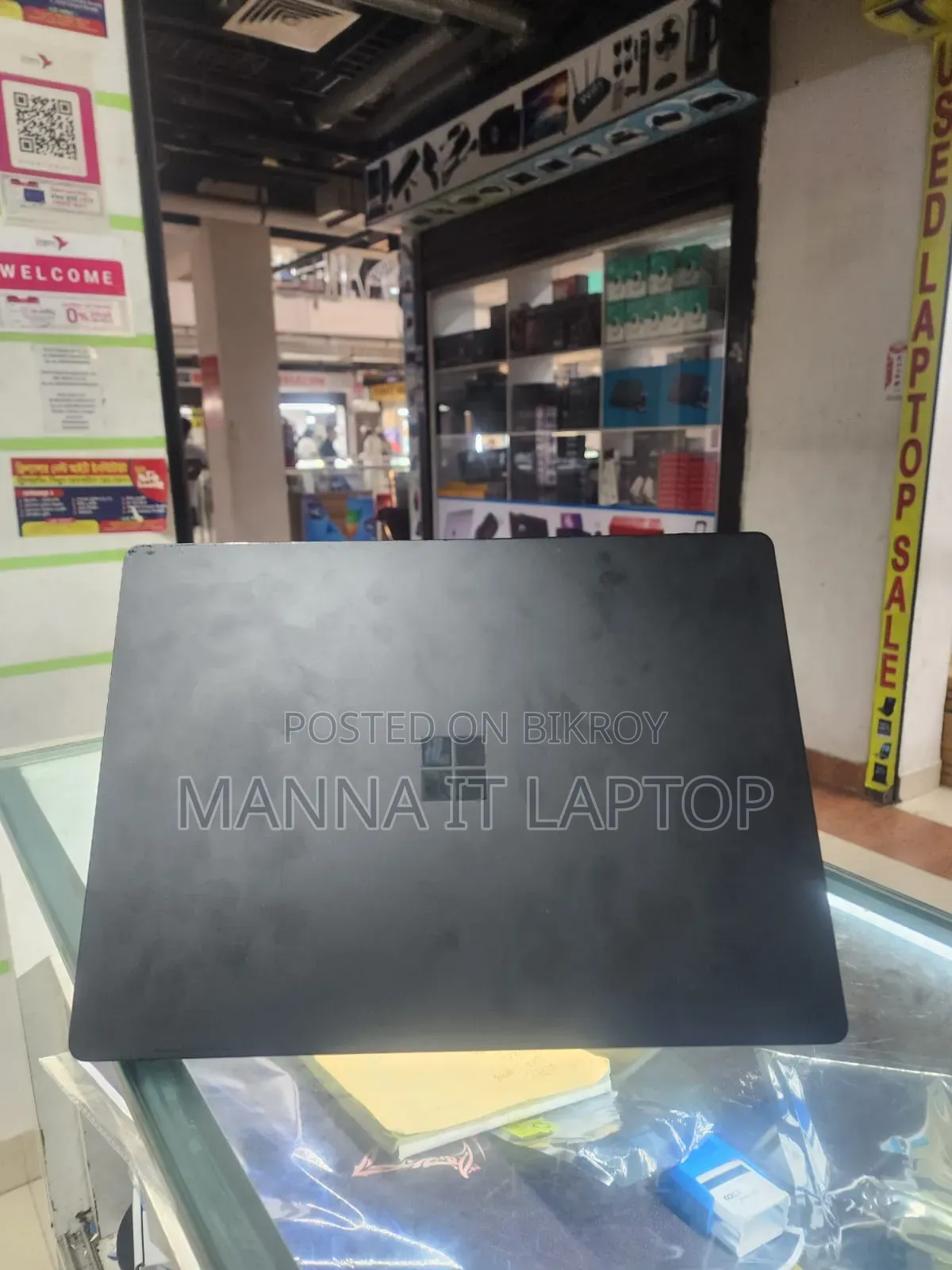 ল্যাপটপ মাইক্রোসফট সারফেস ল্যাপটপ ৩ ৮জিবি ইন্টেল কোর আই৫ এসএসডি ২৫৬জিবি