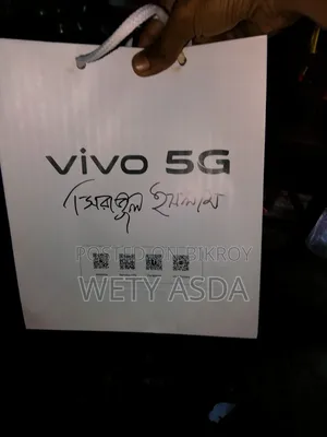 Vivo Y04 64 GB Silver