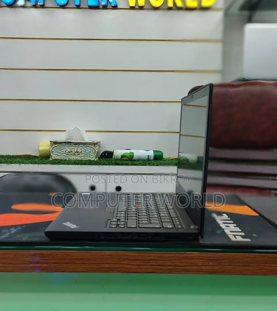 ল্যাপটপ লেনোভো থিংকপ্যাড টি৪৯০এস ৮জিবি ইন্টেল কোর আই৫ এসএসডি ২৫৬জিবি