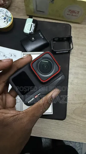Insta 360 Ace Pro