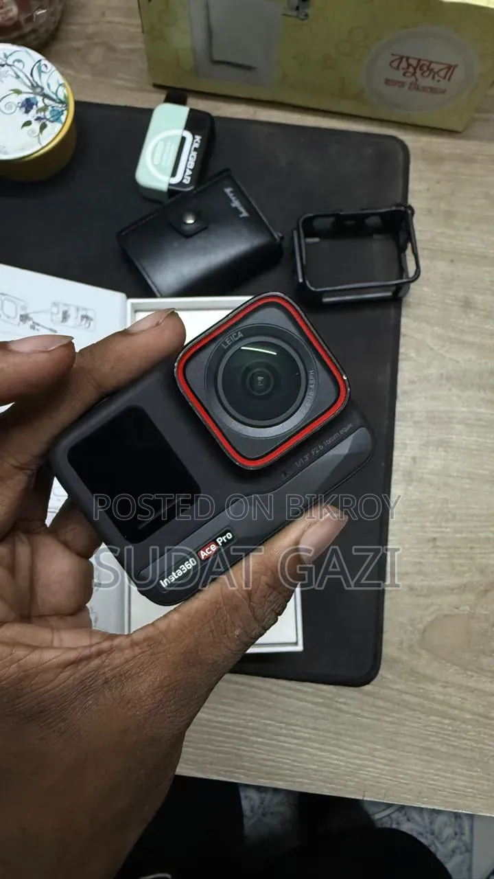Insta 360 Ace Pro