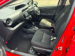 Toyota Aqua 2021 Red