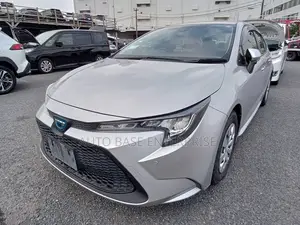 Toyota Corolla 2021 Silver