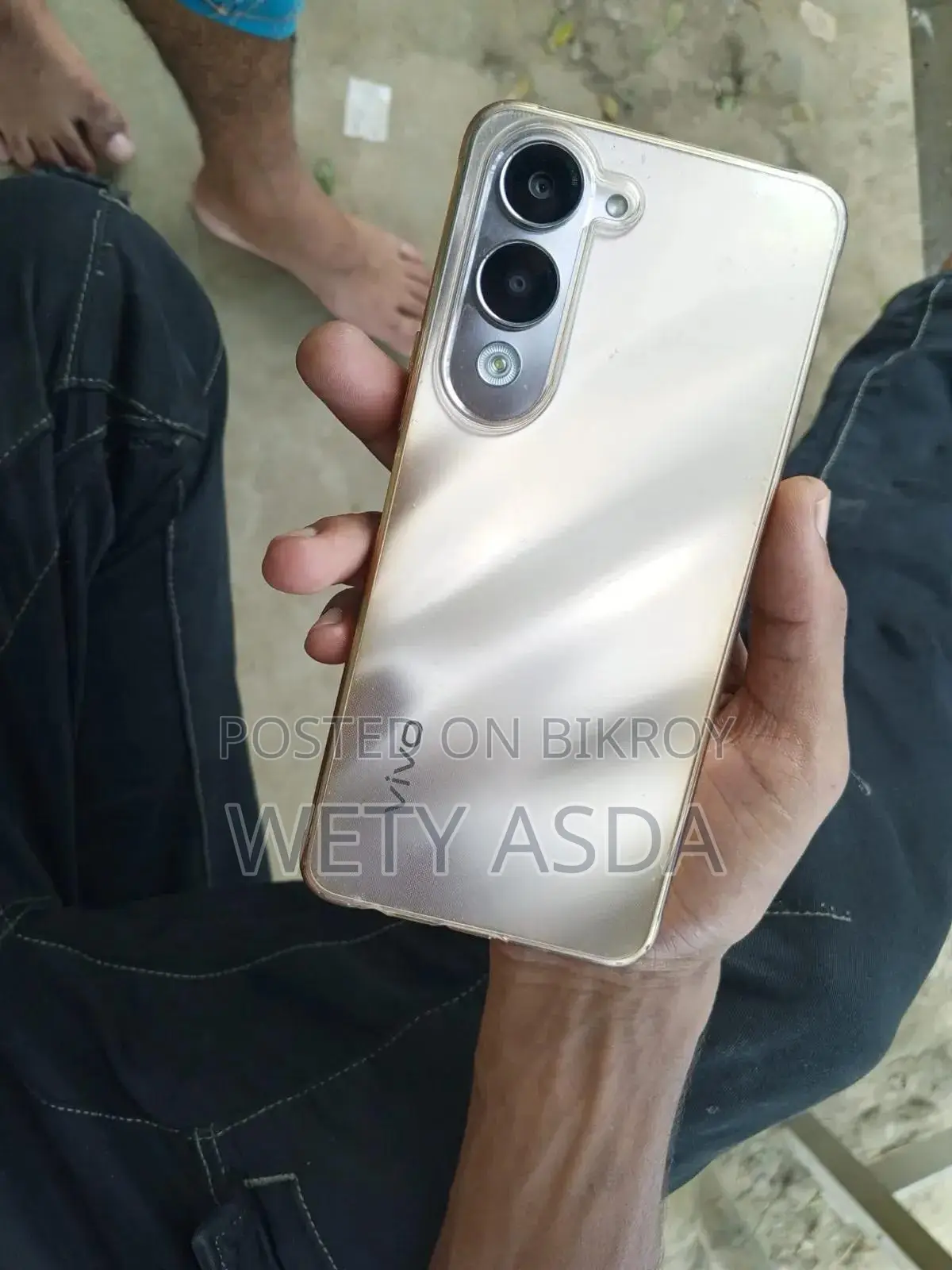 Vivo Y04 64 GB Silver