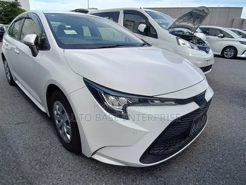 Toyota Corolla 2021 White