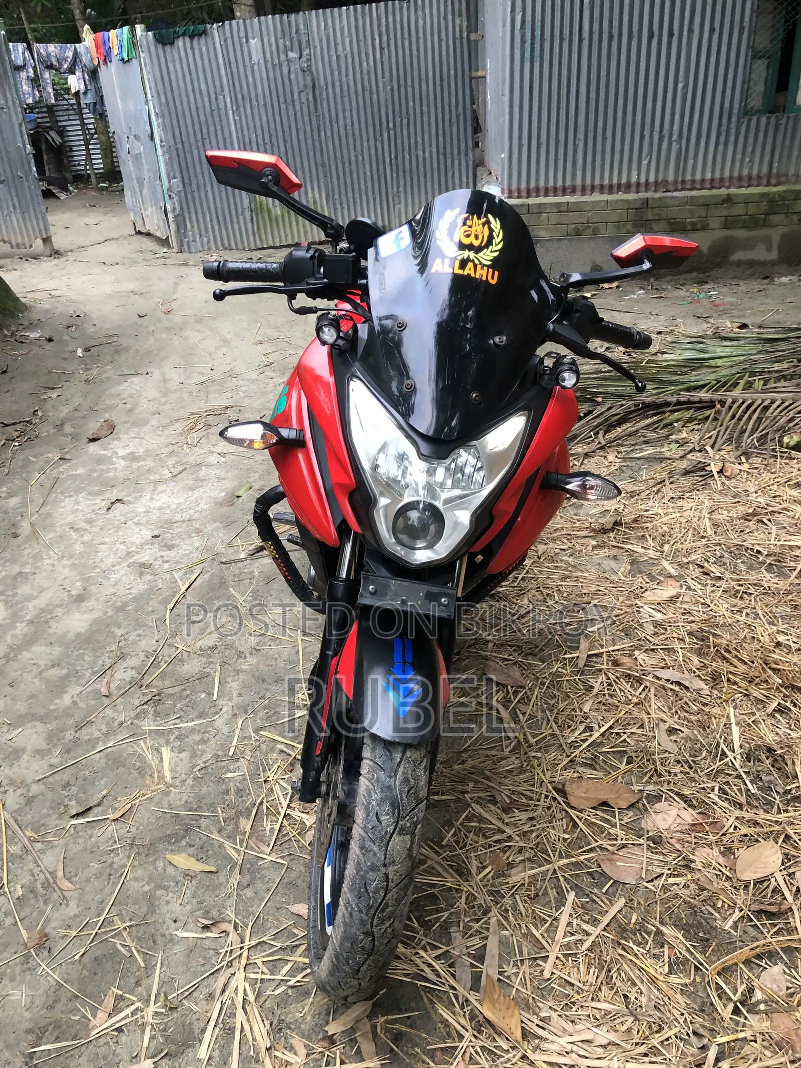 Bajaj Pulsar 150 2015 Red