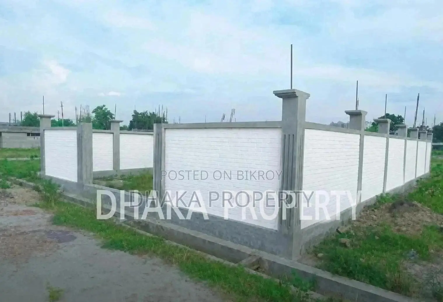 সেক্টর-১৬/আই-এ ৬০ ফুট রাস্তা ৩ কাঠা দক্ষিণমুখী