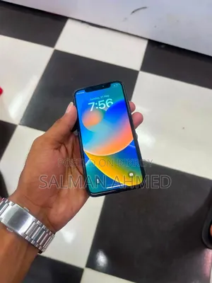 Apple iPhone X 64 GB Black