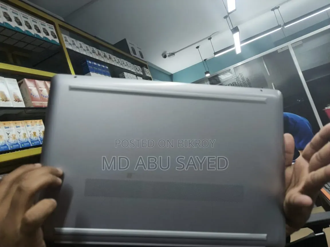 Laptop HP 250 G8 8GB Intel Core I3 SSD 512GB