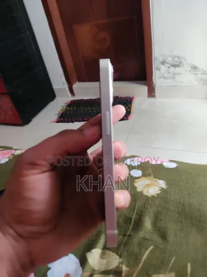 Apple iPhone 13 128 GB White