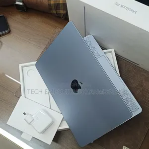 Laptop Apple MacBook Air 2025 M4 16GB Apple M4 SSD 256GB