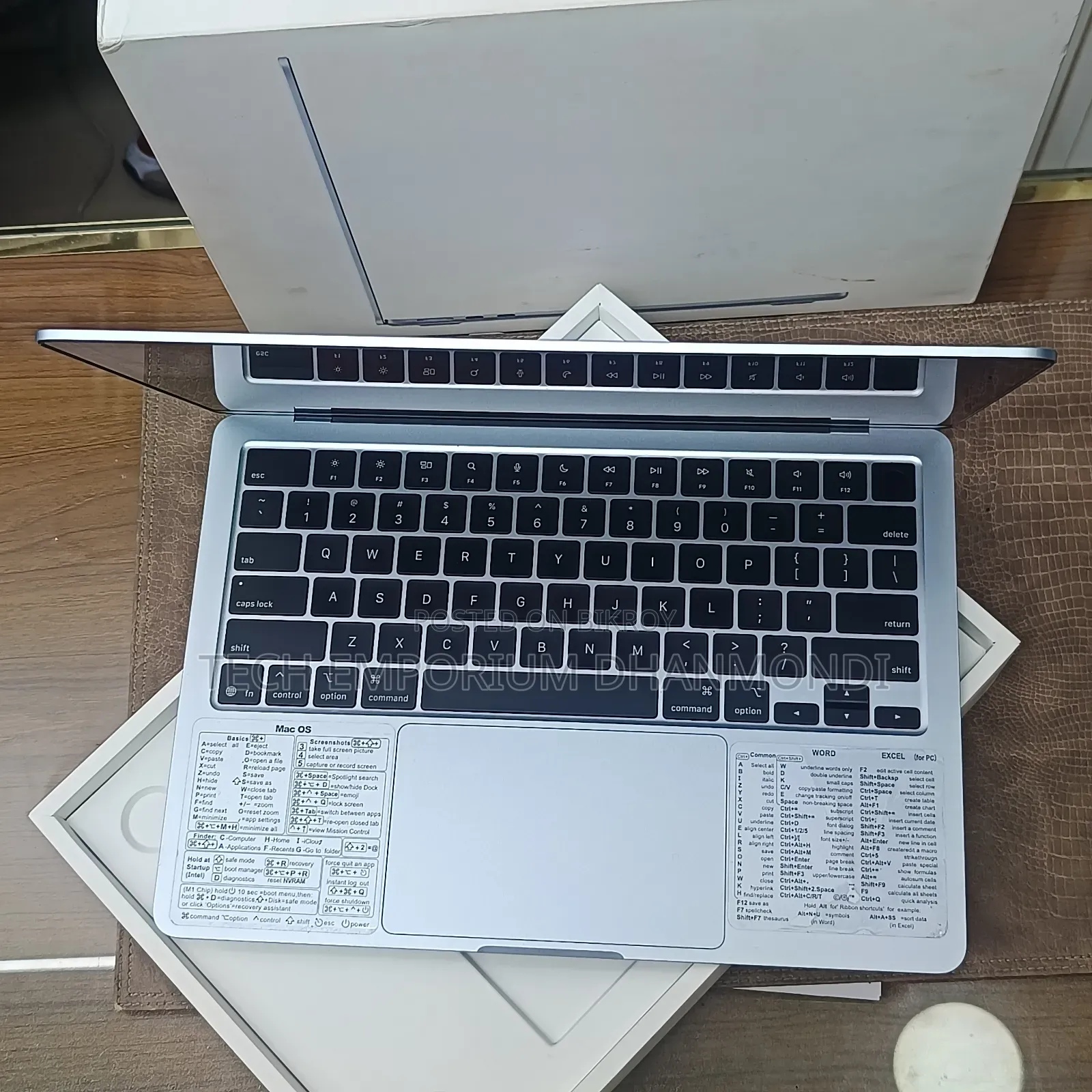 Laptop Apple MacBook Air 2025 M4 16GB Apple M4 SSD 256GB