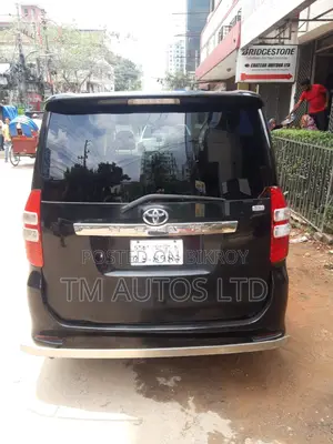 Toyota Noah 2013 Black