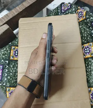 Vivo V25e 128 GB Black