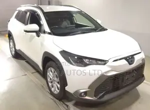 Toyota Corolla Cross 2023 Pearl