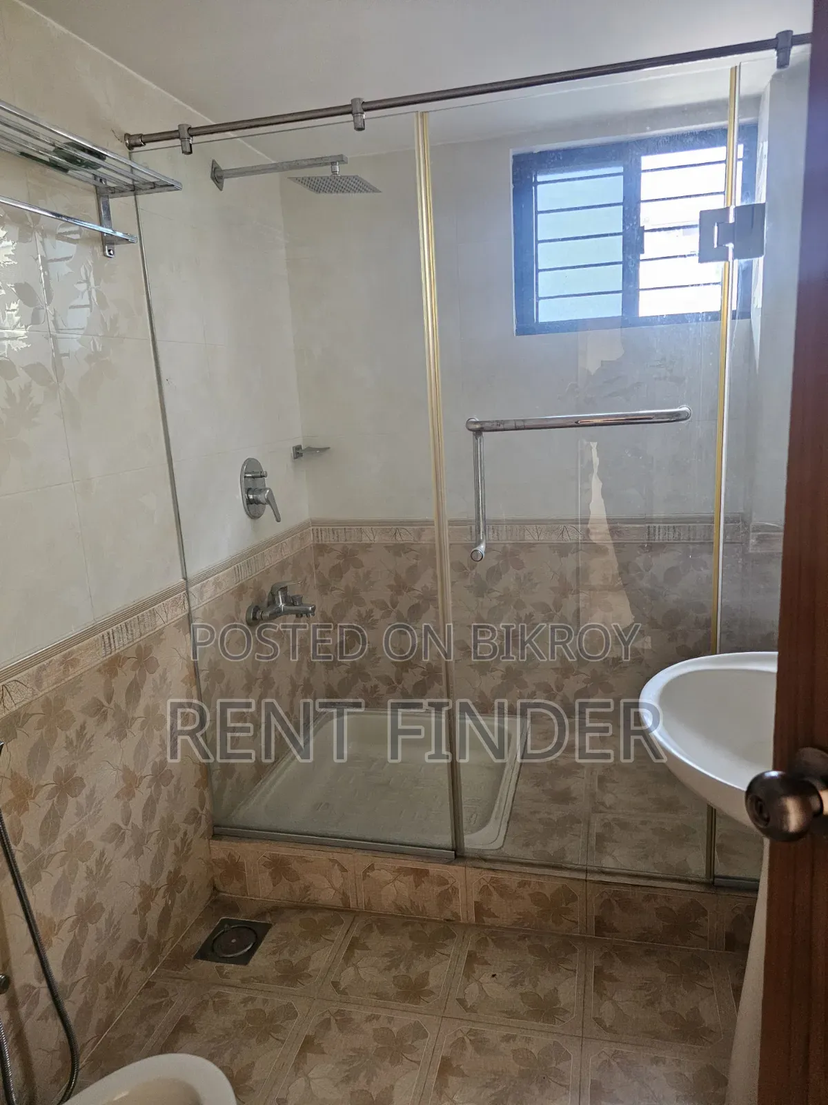 5-Bedroom Apartment in Gulshan for Rent