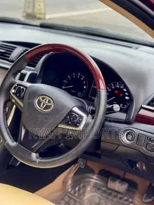 Toyota Premio 2016 Maroon