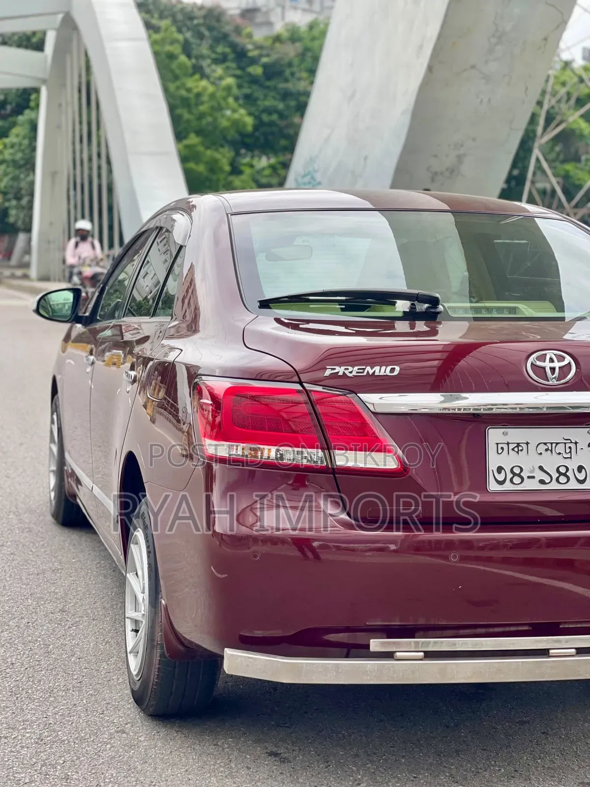 Toyota Premio 2016 Maroon