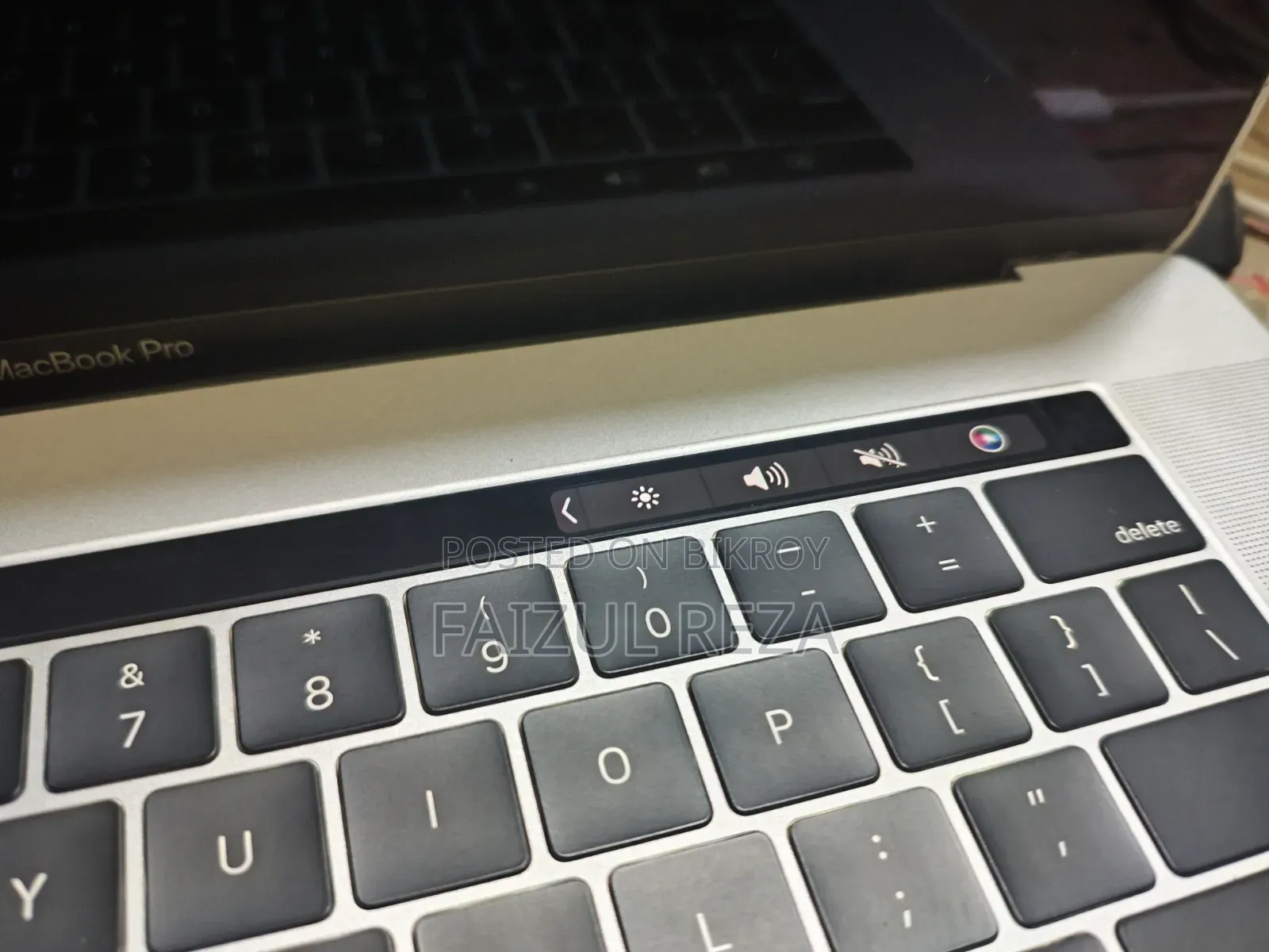 Laptop Apple MacBook Pro 16GB Intel Core I7 SSD 512GB