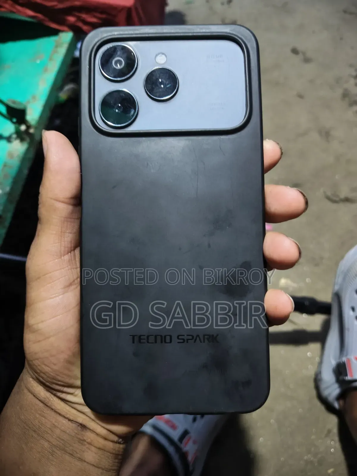 নতুন টেকনো স্পার্ক ৪০ ১২৮ জিবি ব্ল্যাক