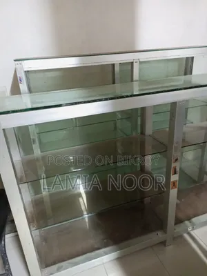 ৪ পিস কাচের শোকেস