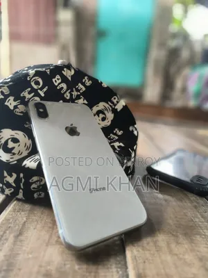 Apple iPhone X 64 GB White