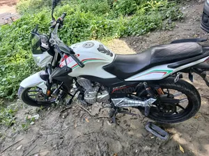 Aprilia FX 2026 White