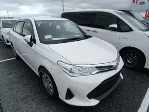 Toyota Axio 2021 White