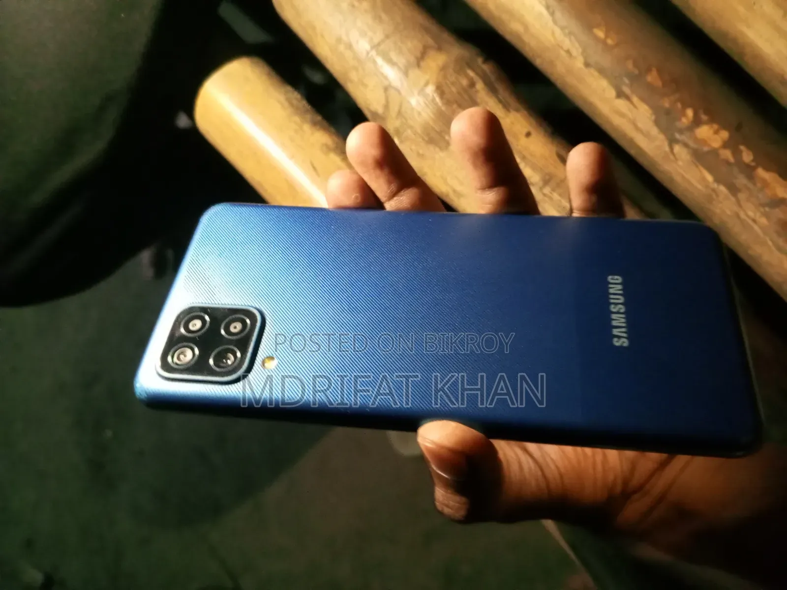 স্যামসাং গ্যালাক্সি এ১২ ৬৪ জিবি ব্লু