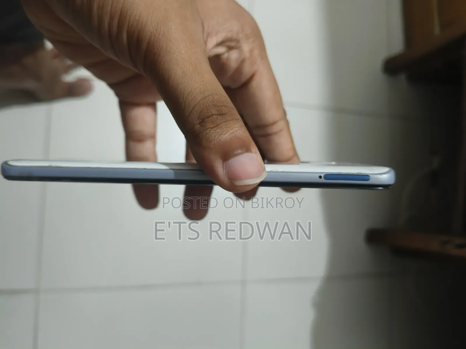 Samsung Galaxy A30 64 GB White