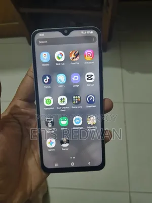 Samsung Galaxy A30 64 GB White