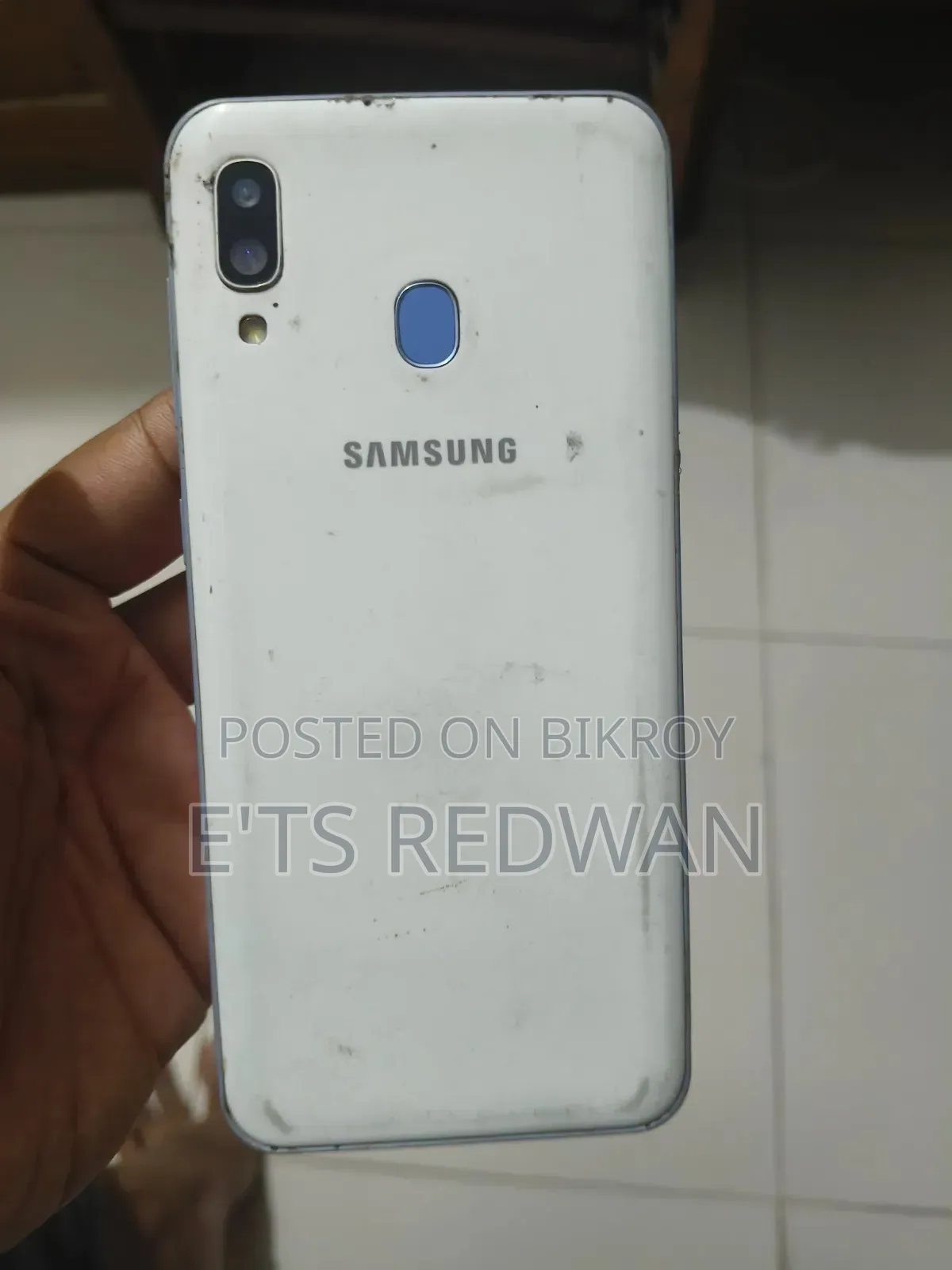Samsung Galaxy A30 64 GB White