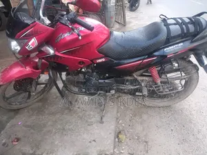 হিরো গ্ল্যামার ২০১৯ লাল