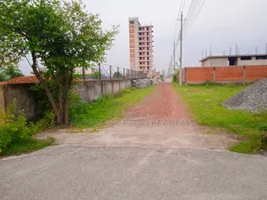 18 Katha Luxury Plot in Bashundhara Block N – Very close to 300-foot road