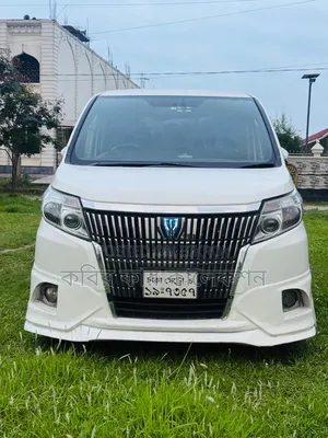 Toyota Esquire 2015 Pearl