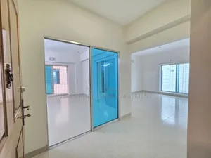 গুলশানে ৩ বেডরুমের অ্যাপার্টমেন্ট ভাড়ার জন্য