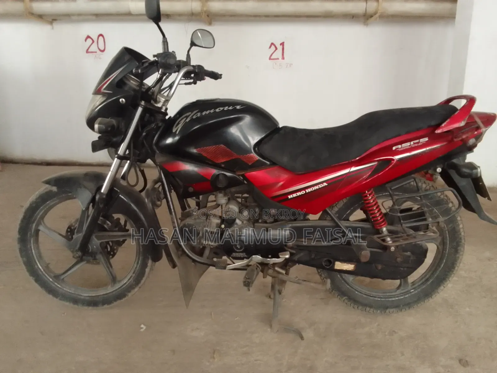 হিরো গ্ল্যামার ২০১০ রেড