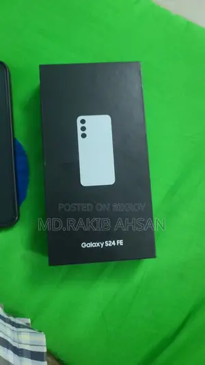 New Samsung Galaxy S24 FE 256 GB Blue