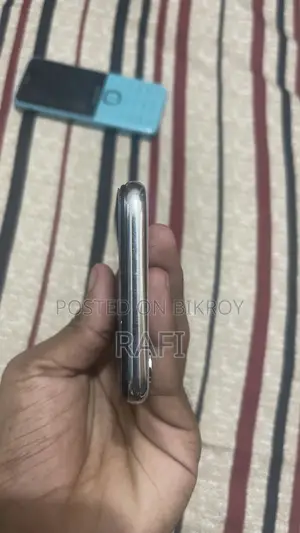 Apple iPhone X 64 GB White