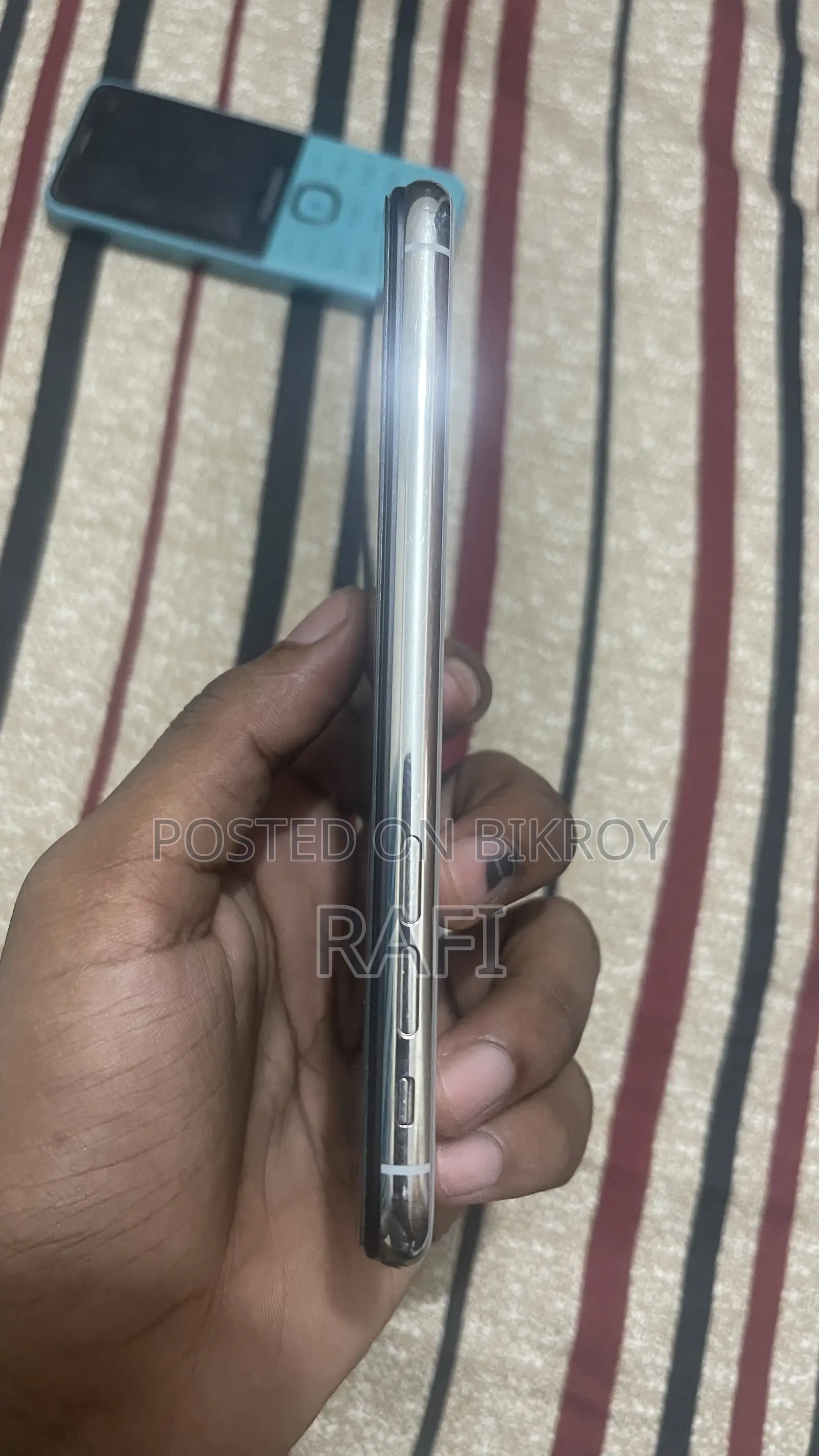 Apple iPhone X 64 GB White
