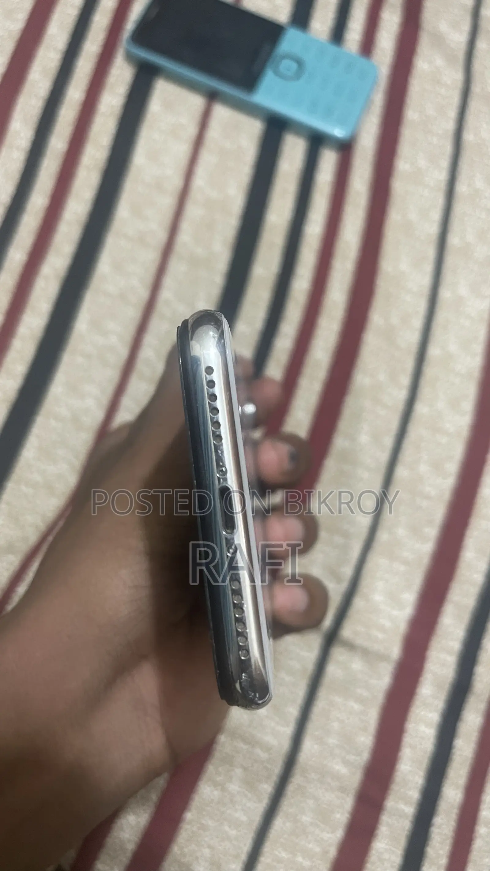 Apple iPhone X 64 GB White