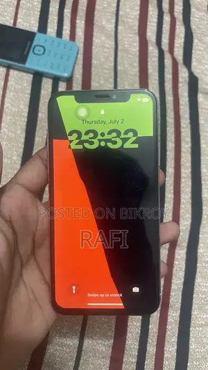 Apple iPhone X 64 GB White