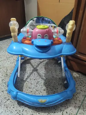 বেবি ওয়াকার