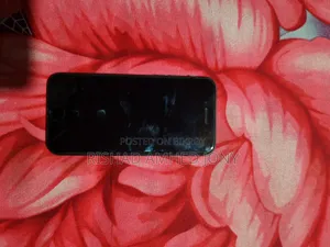 Apple iPhone 8 64 GB Black