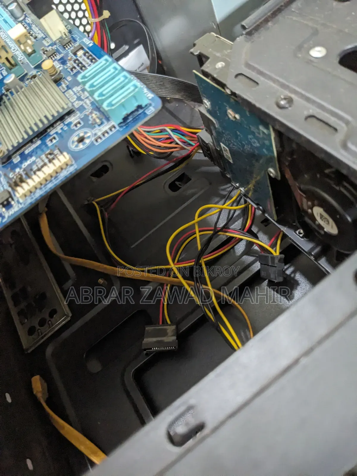 Desktop Computer 4GB Intel Core I3 HDD+SSD 1T
