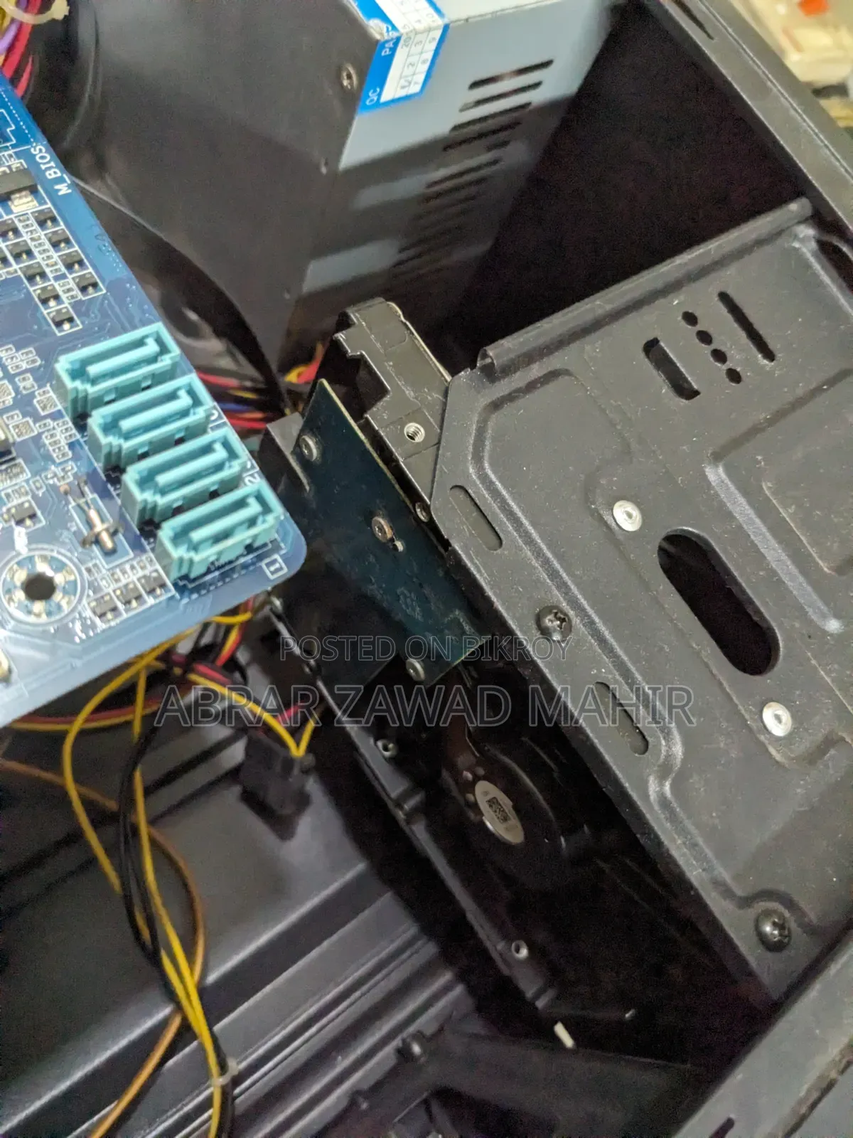 Desktop Computer 4GB Intel Core I3 HDD+SSD 1T