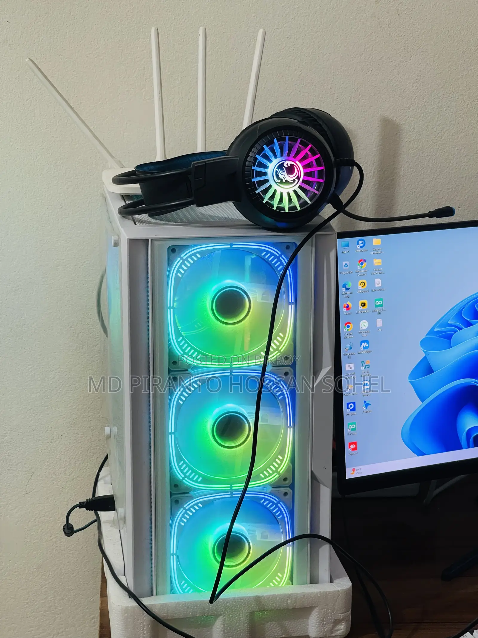 Desktop Computer 8GB AMD Ryzen 5 SSD 512GB