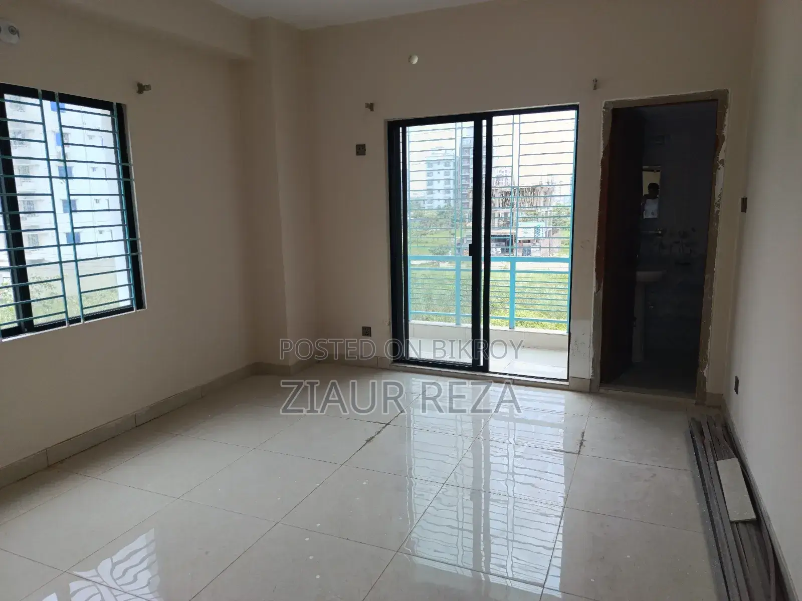3-Bedroom Apartment in Aftab Nagar for Rent