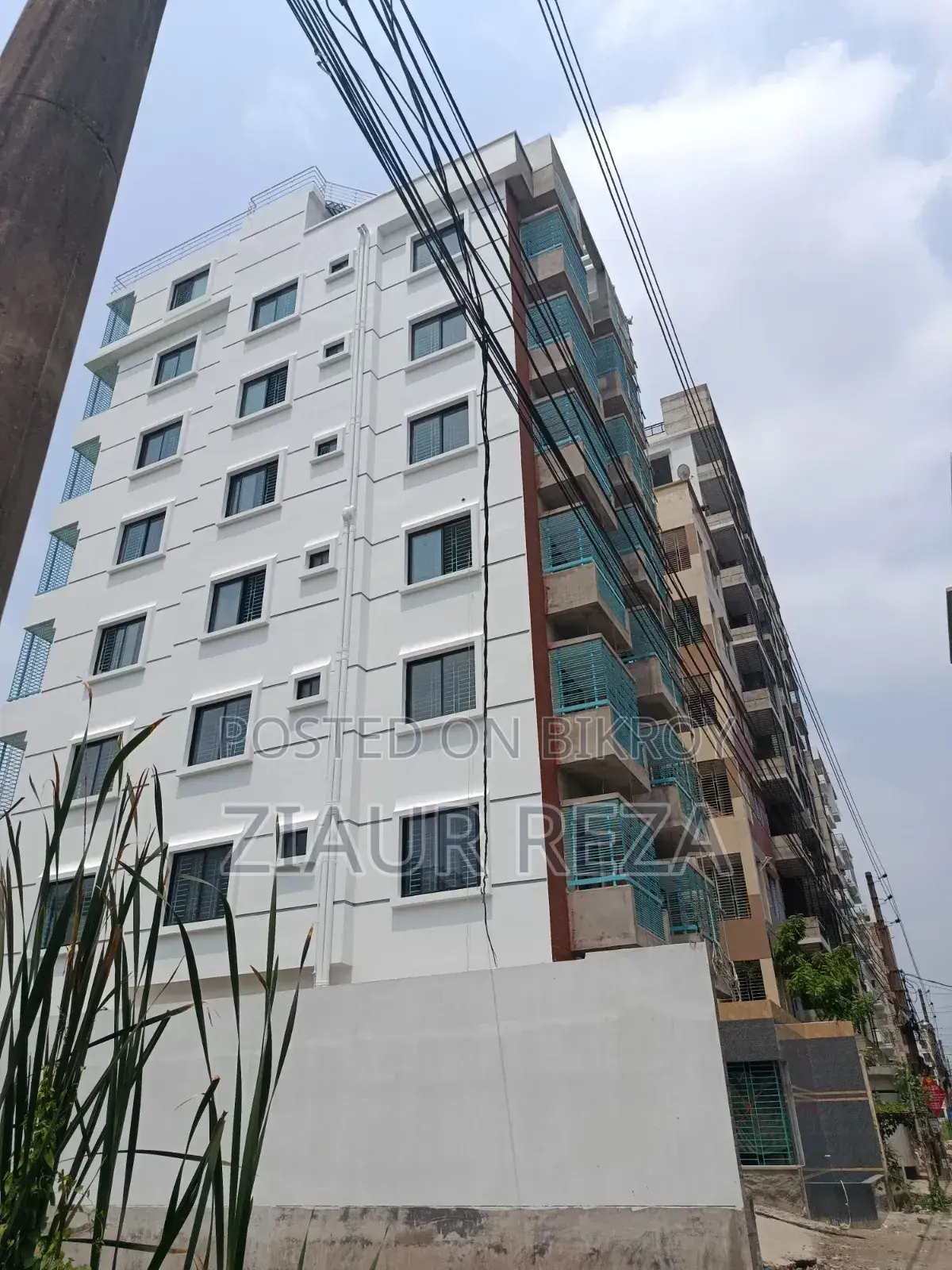 3-Bedroom Apartment in Aftab Nagar for Rent