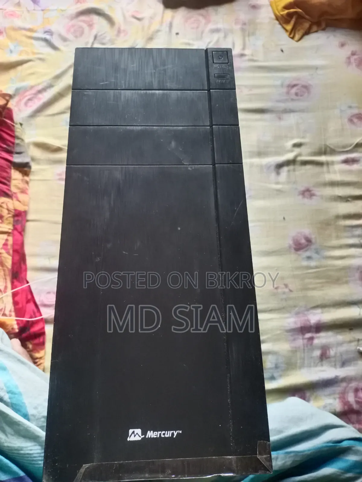 ডেস্কটপ কম্পিউটার Microsoft Surface Studio 2 ৪জিবি Intel Core 3 SSD ১টিবি